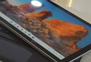 New Laptop Microsoft Surface Pro 7 16GB Intel Core I7 SSD 256GB