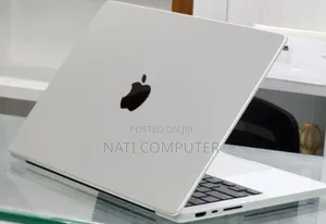 New Laptop Apple MacBook Pro M1 16GB Apple M1 Pro SSD 512GB