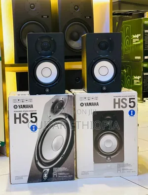 Studio Monitor Hs5