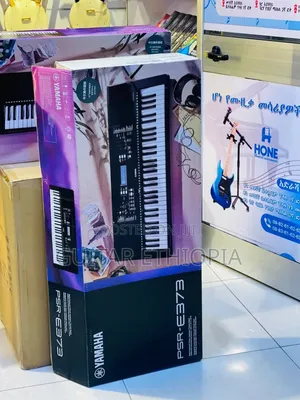 Keyboard Yamaha PSR E373