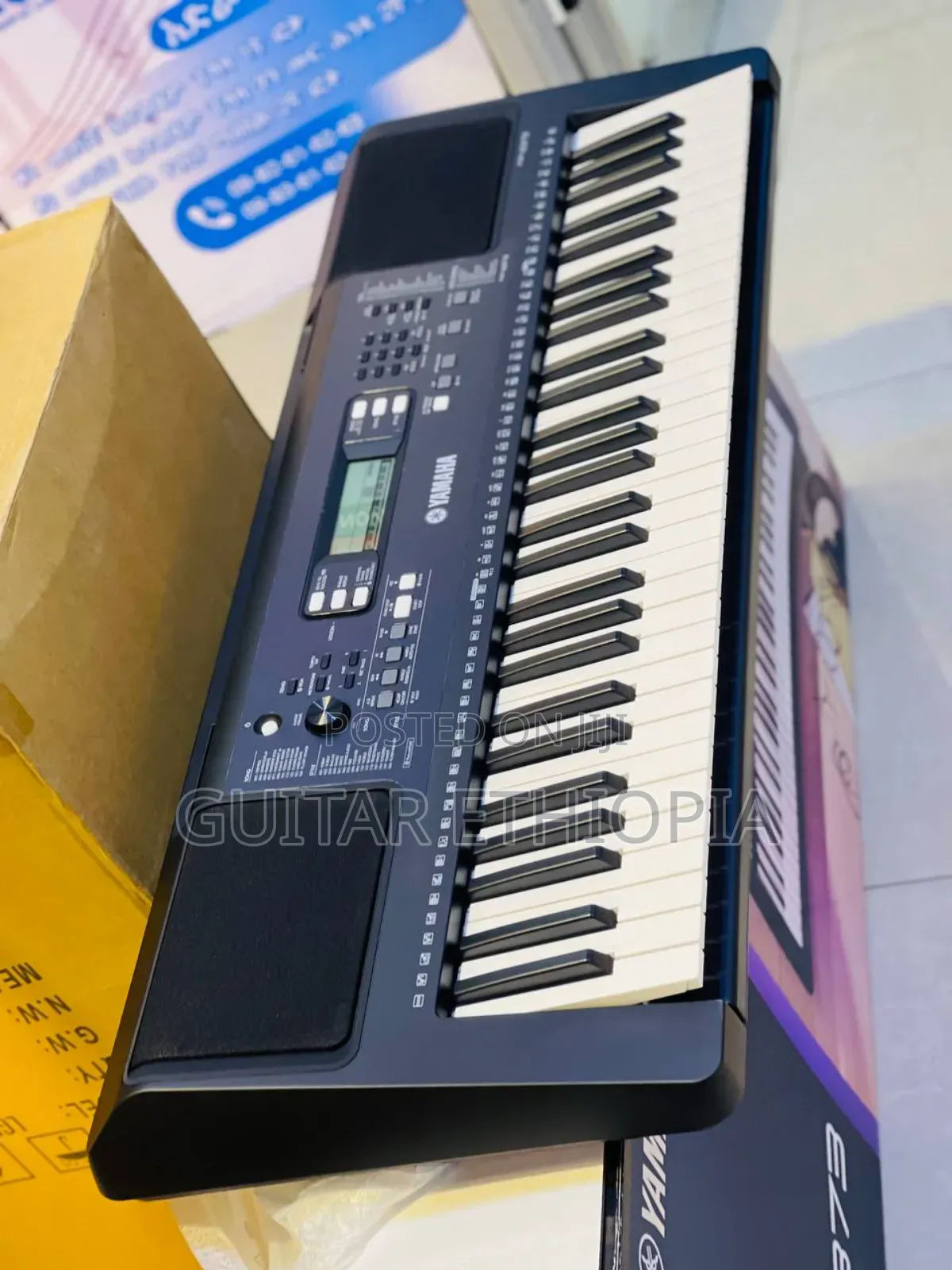 Keyboard Yamaha PSR E373