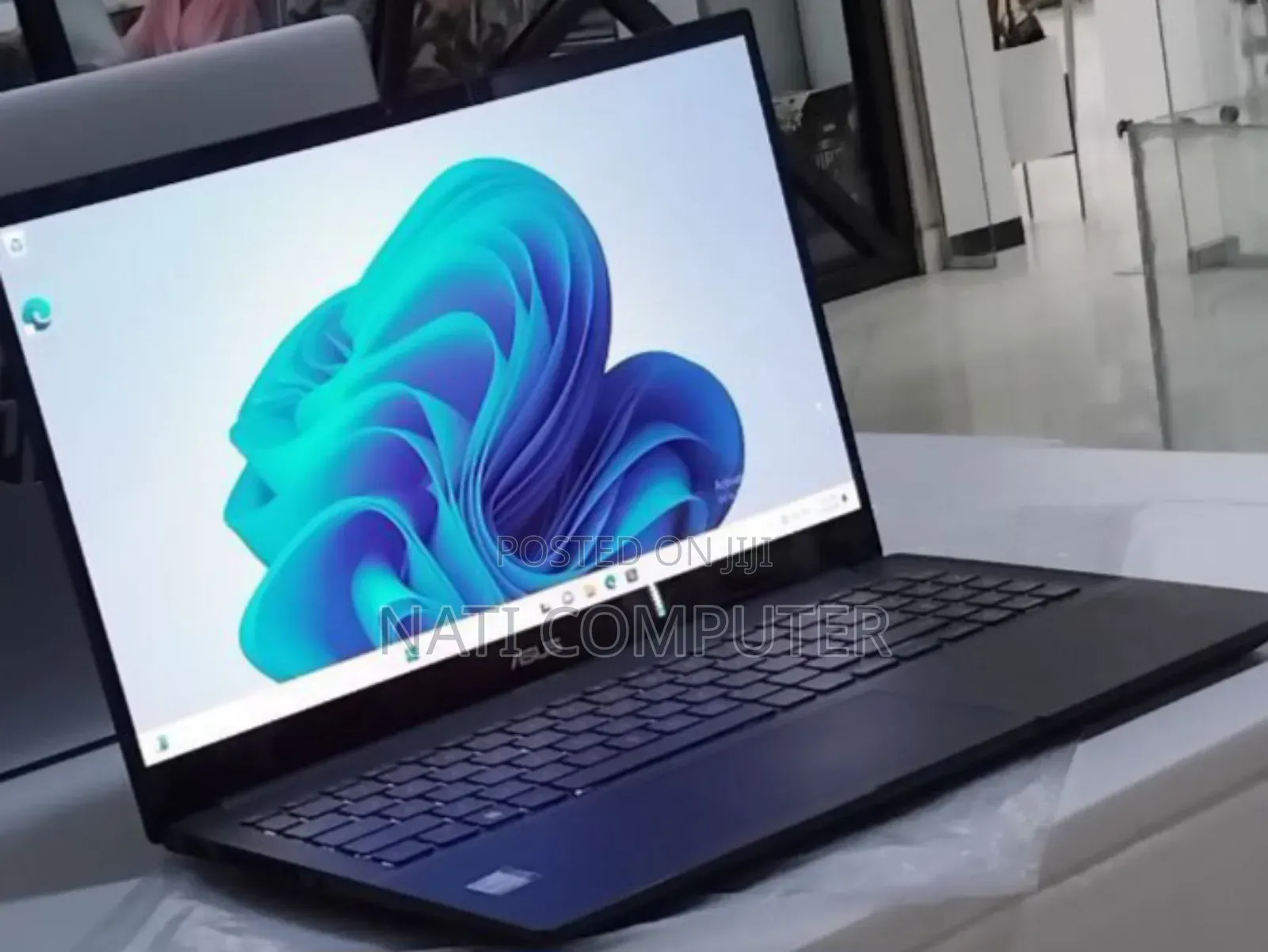 New Laptop Asus 16GB Intel Core I9 SSD 1T