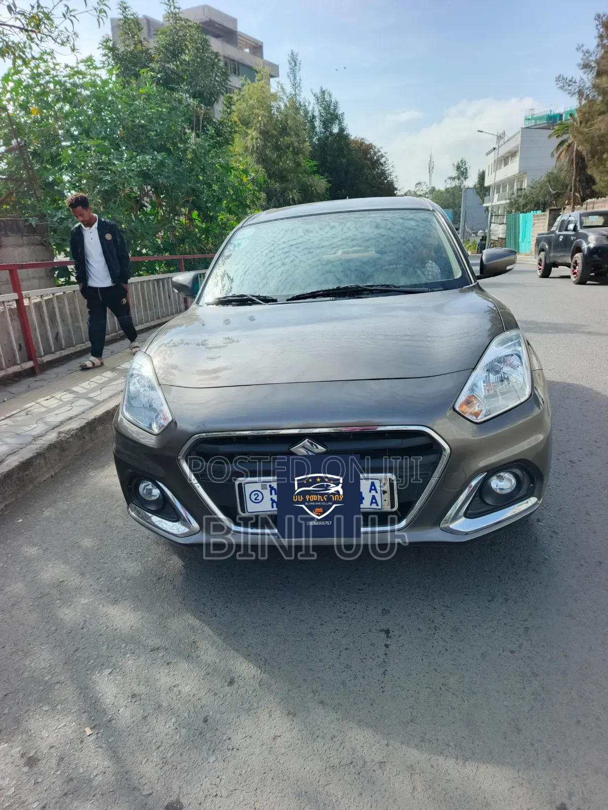 Suzuki Dzire 2023 Gray