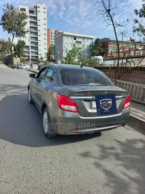 Suzuki Dzire 2023 Gray
