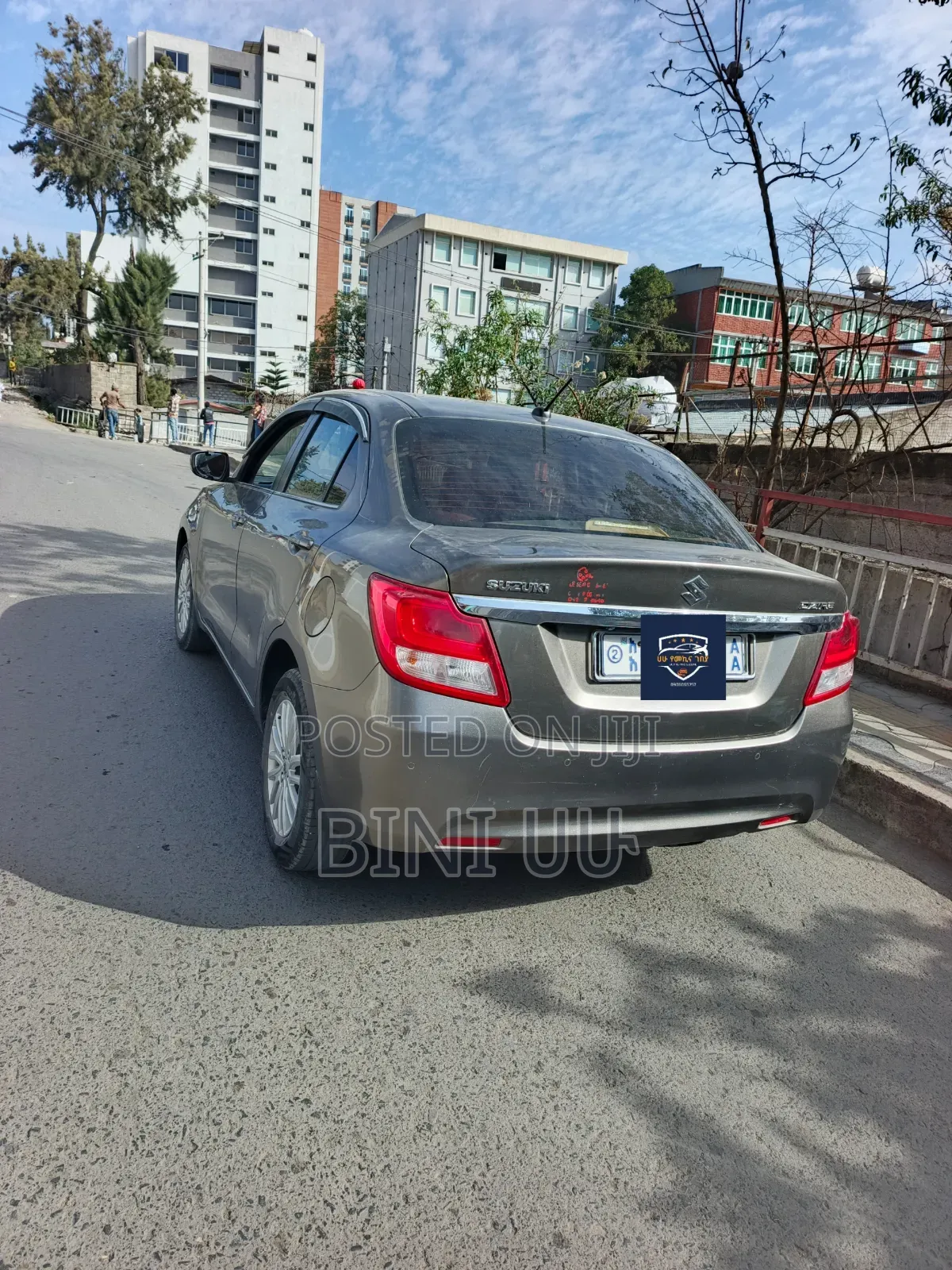 Suzuki Dzire 2023 Gray