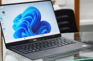 New Laptop Dell XPS 15 8GB Intel Core I7 SSD 512GB