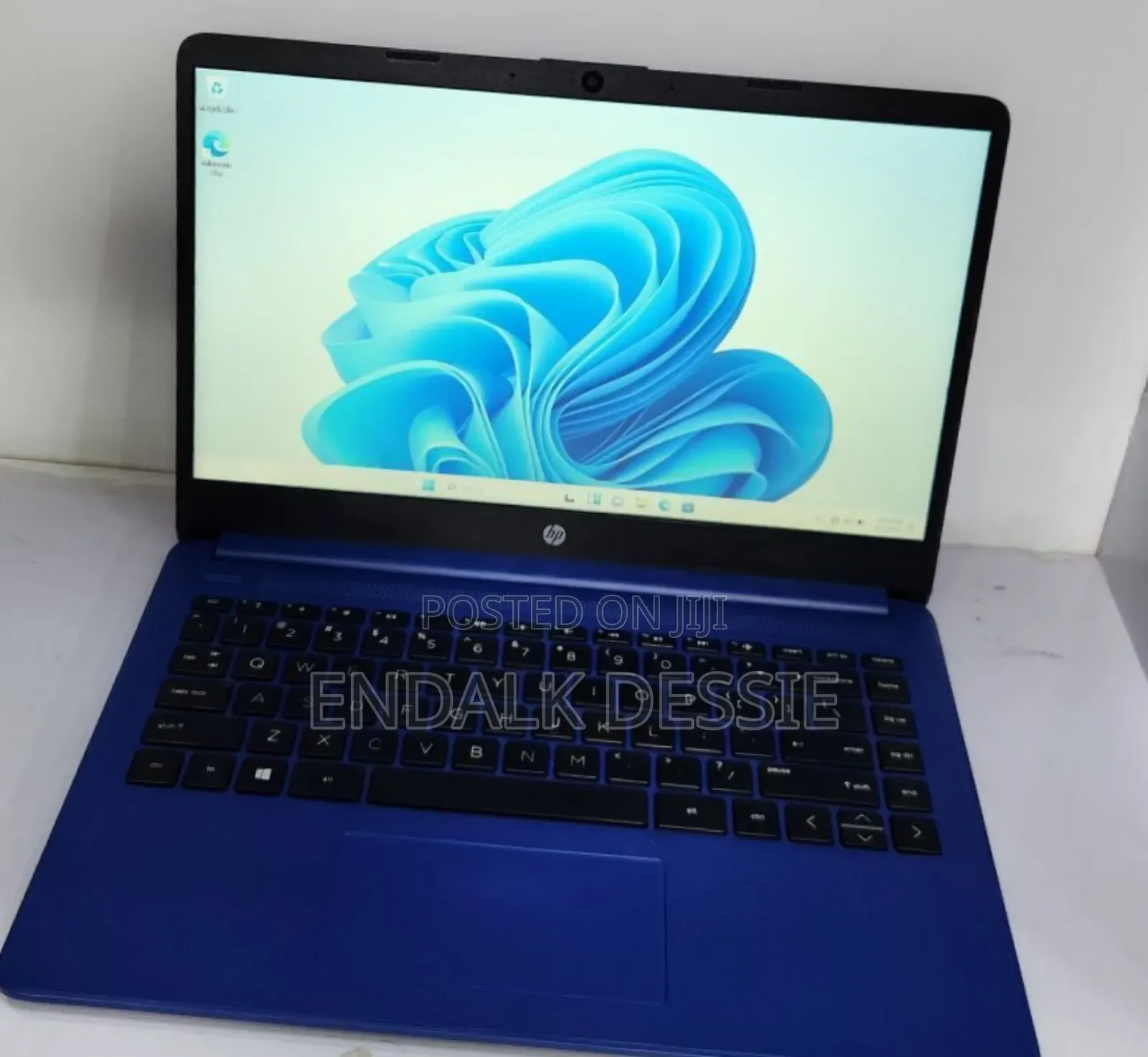 New Laptop HP 8GB SSD 256GB