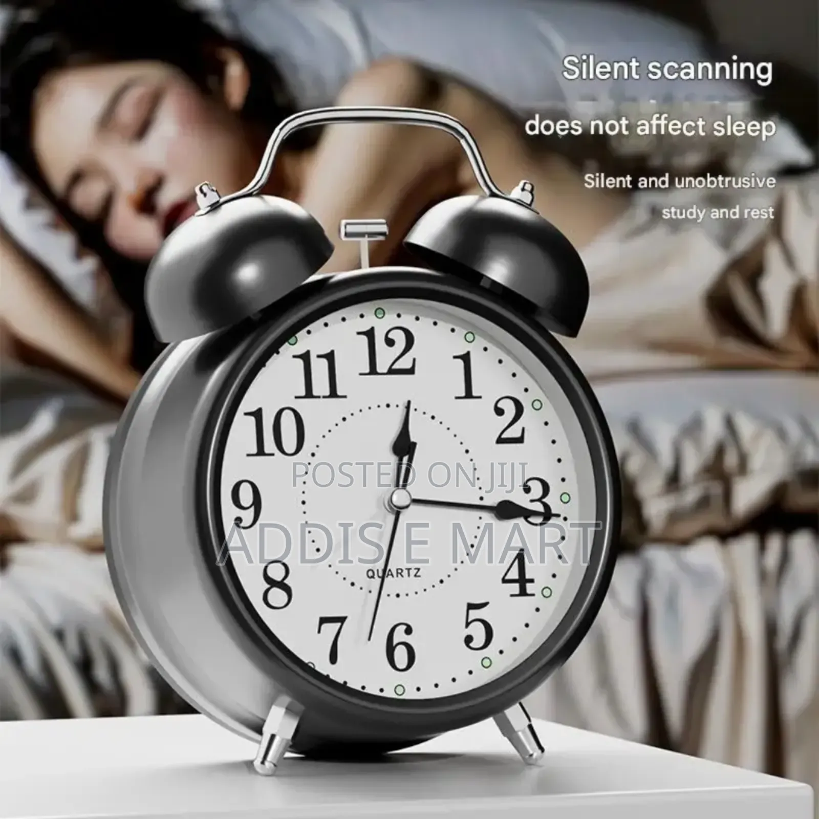 Quartz Alarm Clock Small Battery-Operated