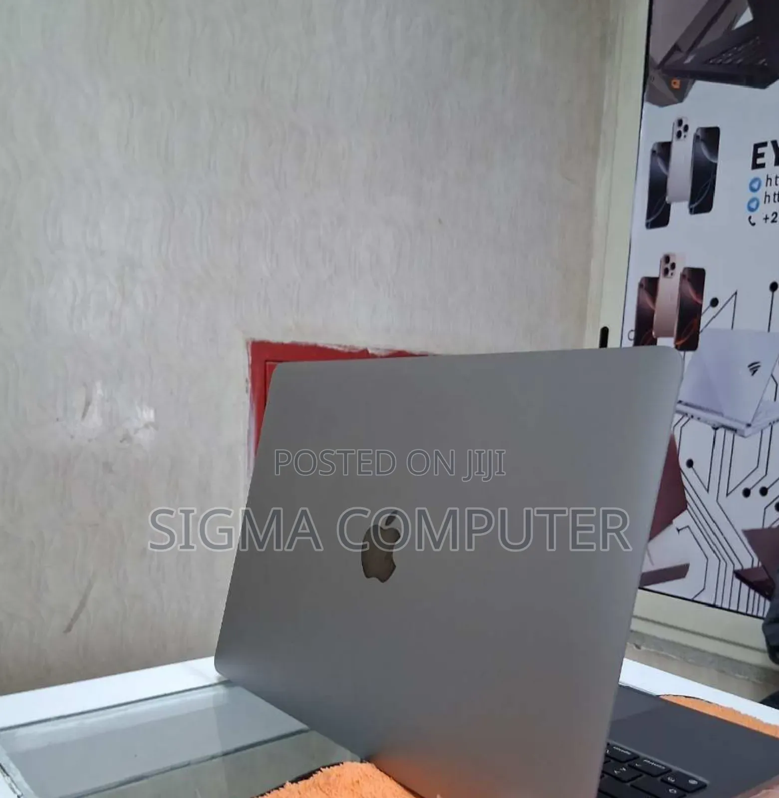 New Laptop Mecer MyLife Z140c-Xpress 8GB Apple M1 Pro SSD 256GB