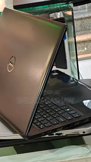 New Laptop Dell Inspiron 15 8GB Intel Core I7 HDD+SSD 1T