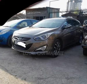 Hyundai i40 2013 Gray