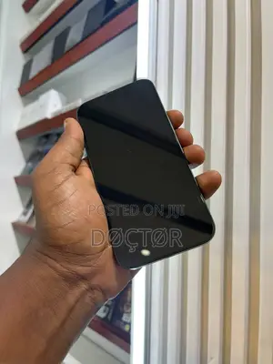 Apple iPhone 13 128 GB White