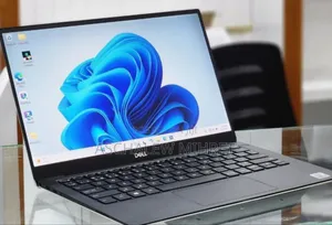 New Laptop Dell XPS 13 8GB Intel Core I7 SSD 512GB