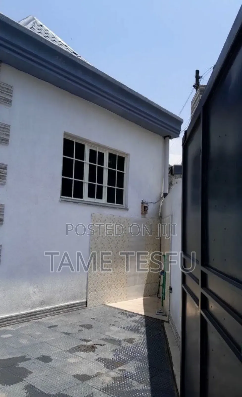 Furnished 3bdrm Villa in ኮቶቤ 02, Bole for sale