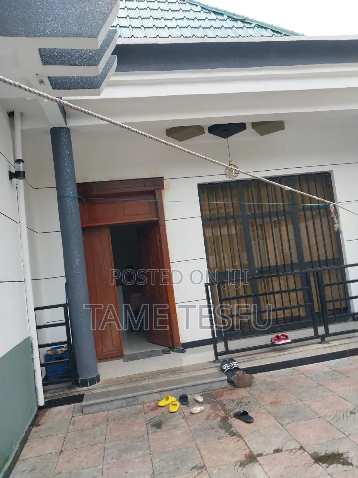 Furnished 3bdrm Villa in ኮቶቤ, Bole for sale