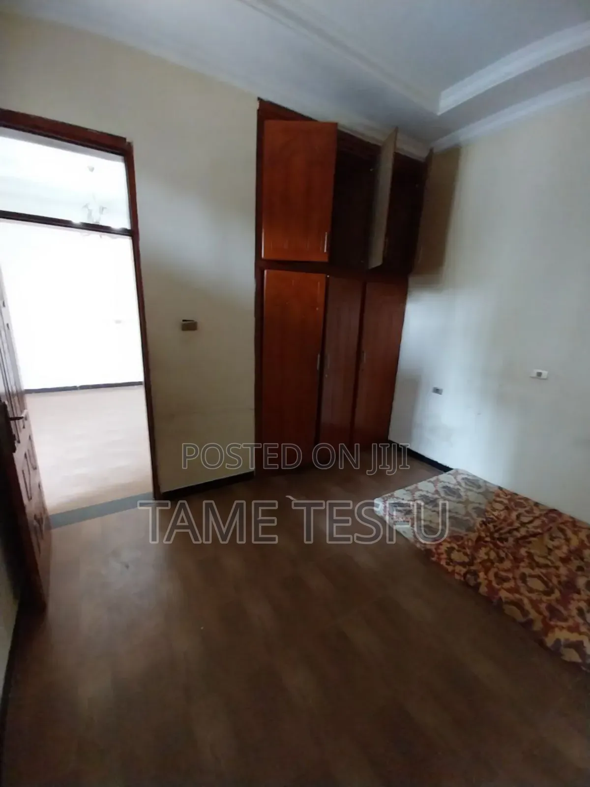 3bdrm Villa in ሀያት 300ካሬ, Bole for sale
