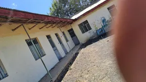 4bdrm House in ወሰን አቤም 1300ካሬ, Bole for sale