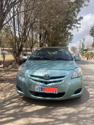 Toyota Belta 2010
