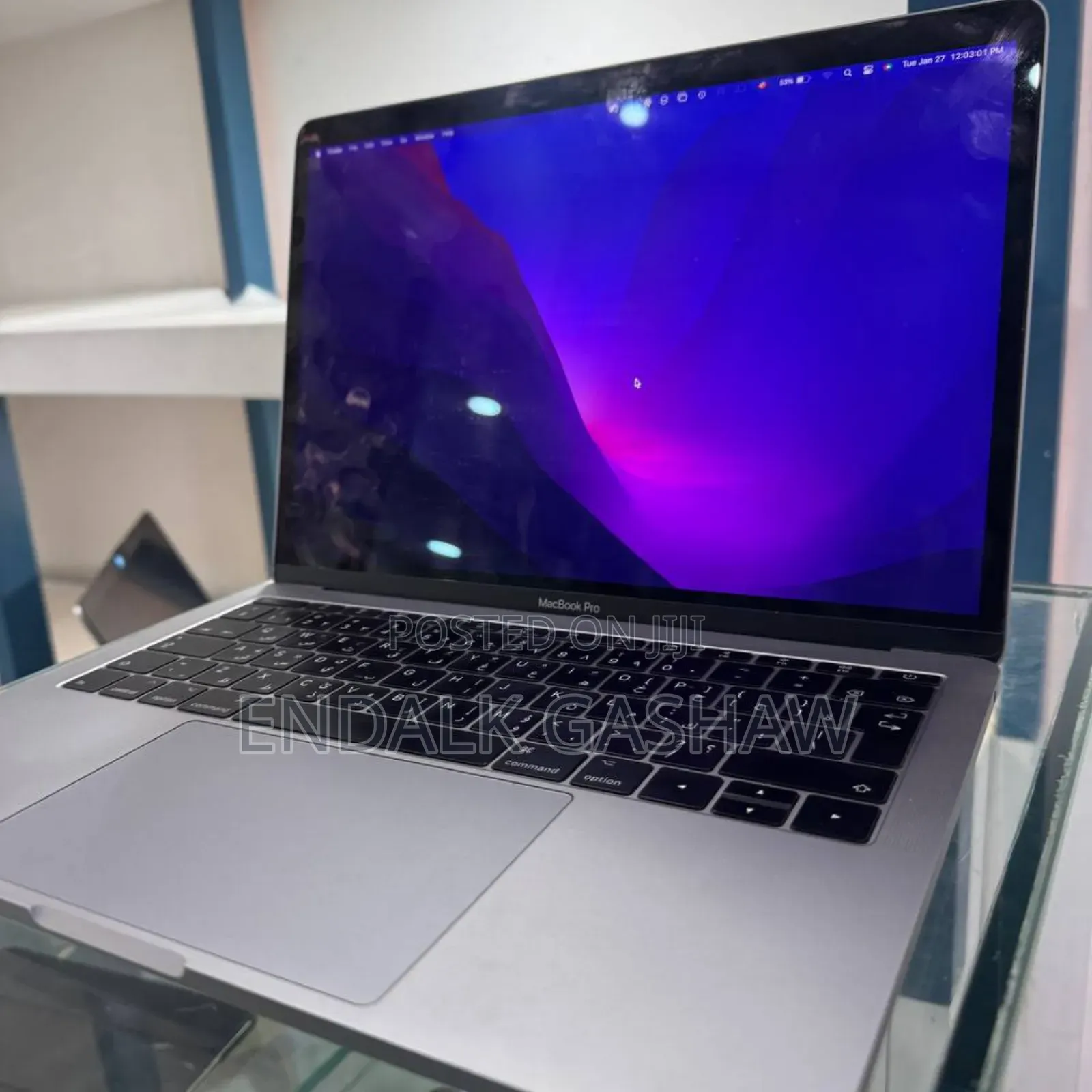 New Laptop Apple MacBook Pro 2017 8GB Intel Core I5 SSD 256GB