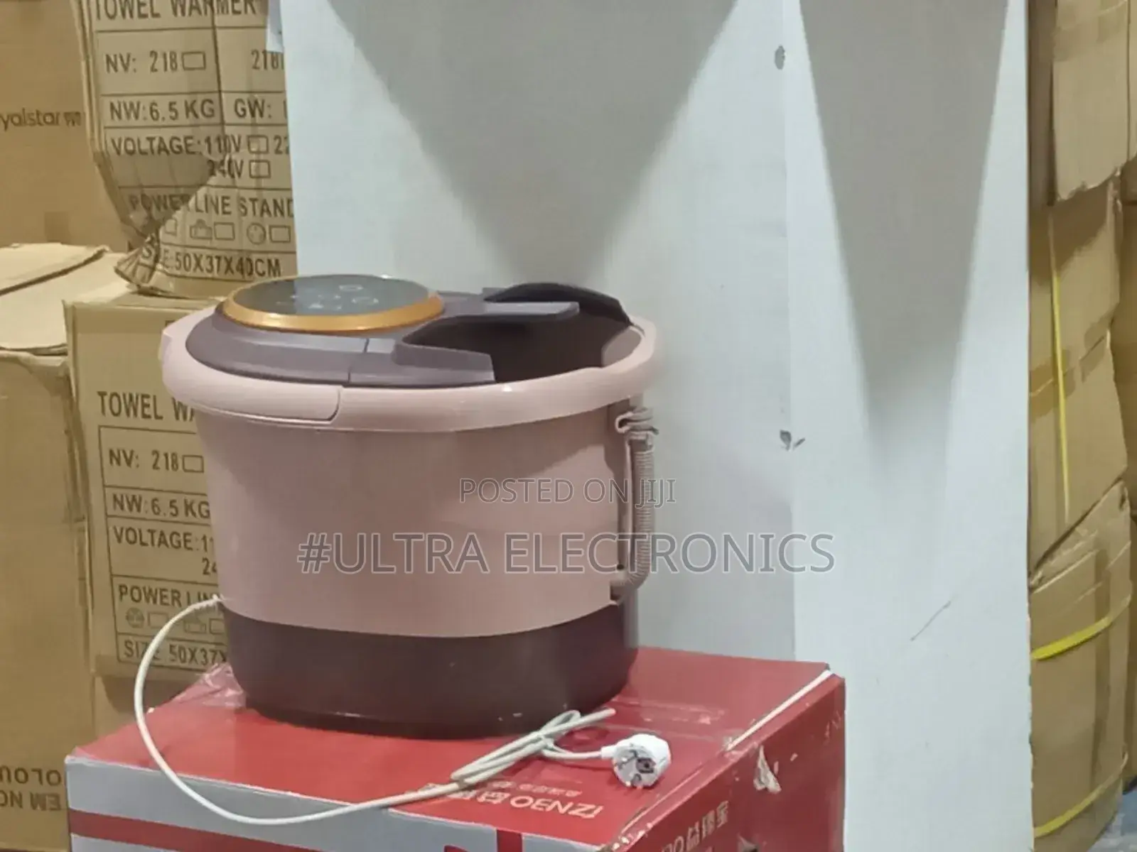 Portable Electric Foot Spa Bath Massager With Heat and Bubbles.