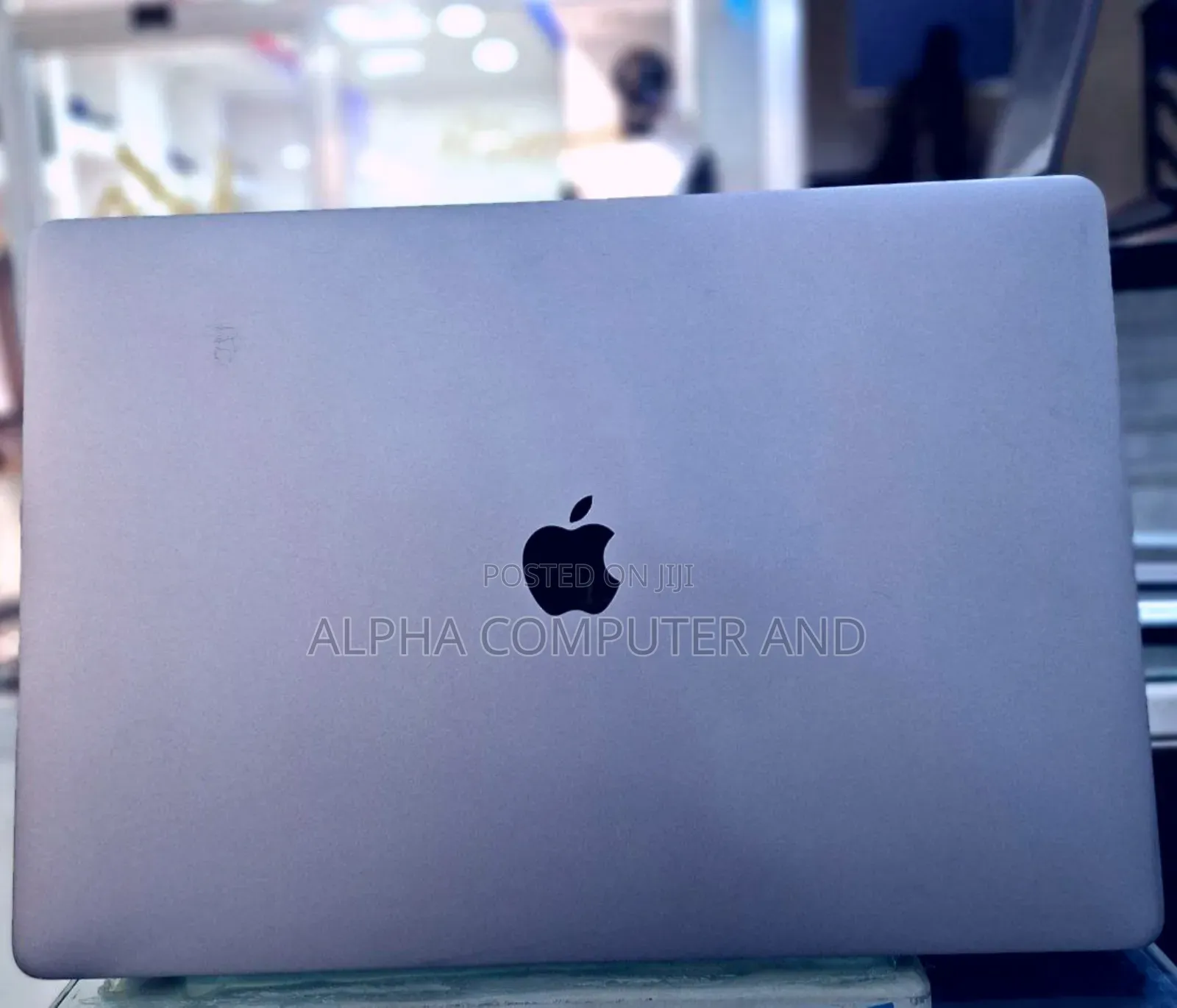 Laptop Apple MacBook Pro 32GB Intel Core I9 SSD 1T
