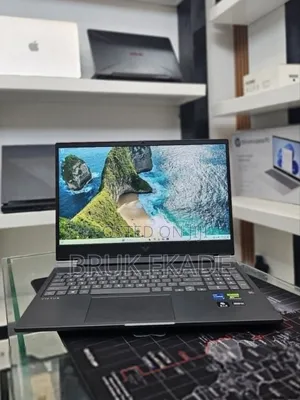 New Laptop HP Victus 16 16GB Intel Core I7 SSD 1T