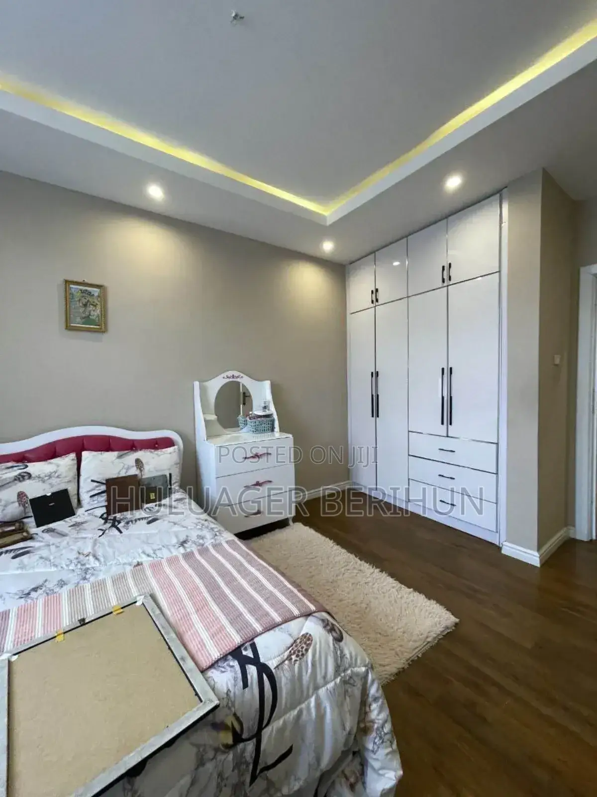 Furnished 7bdrm Apartment in Bole for sale