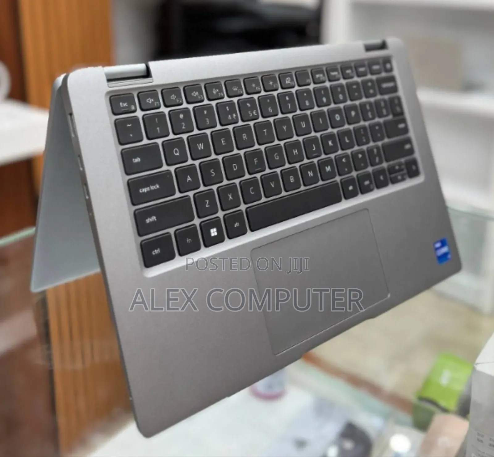 New Laptop Dell 16GB Intel Core I7 SSD 512GB