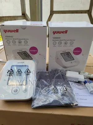 Blood Pressure Monitor蚤哥effortlessly at Home With the Yuwell