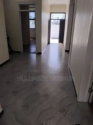 Furnished 4bdrm Villa in Bole for sale