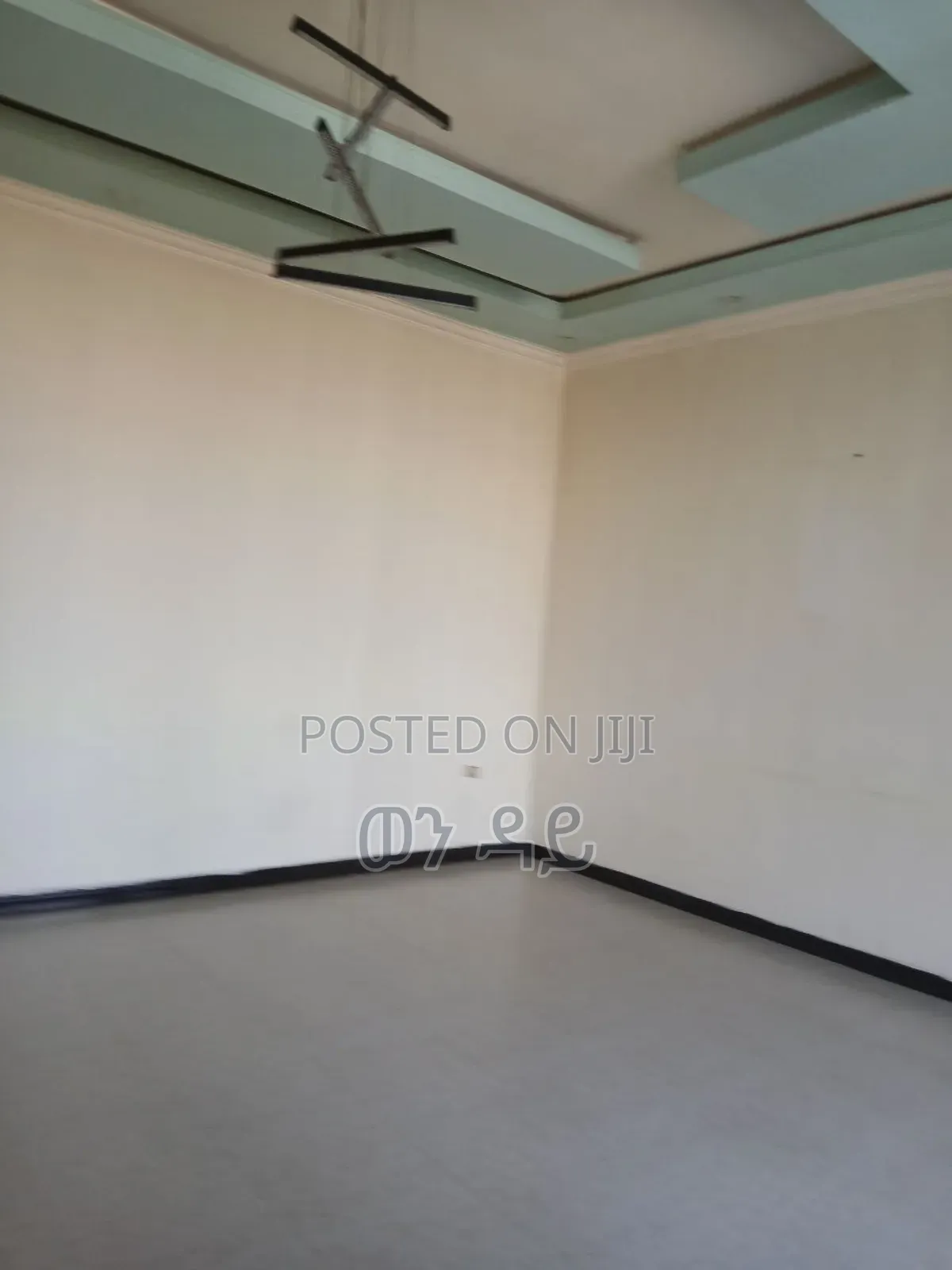 Furnished 6bdrm Villa in Bole for sale