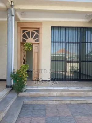 Furnished 6bdrm Villa in Bole for sale