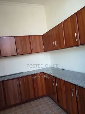 Furnished 6bdrm Villa in Bole for sale
