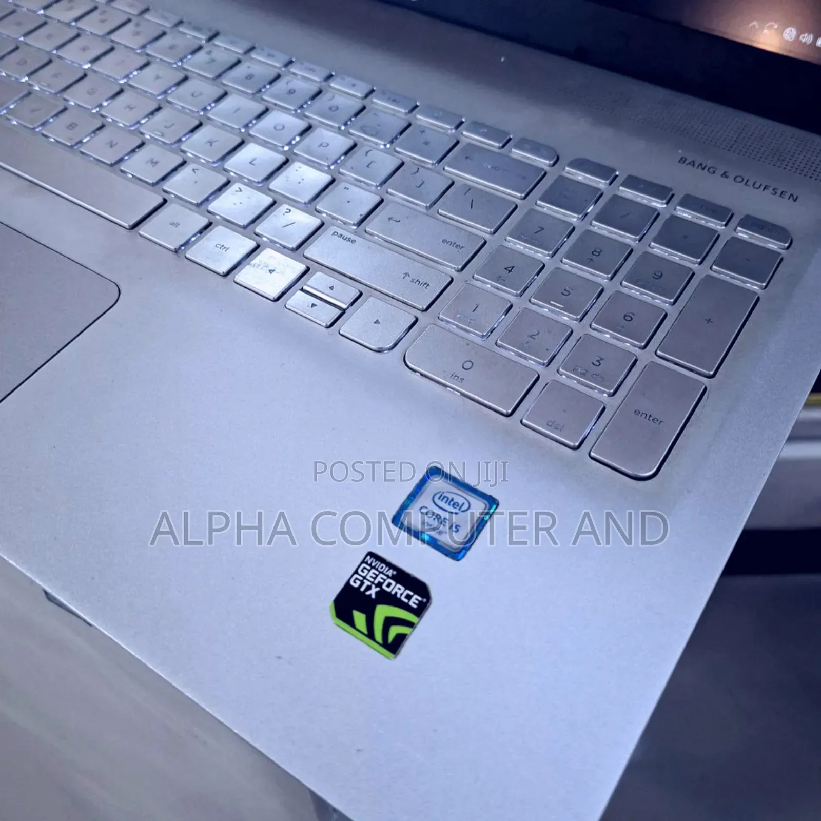 Laptop HP Envy X360 12GB Intel Core I5 HDD 1T