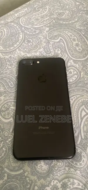 Apple iPhone 7 Plus 128 GB Black