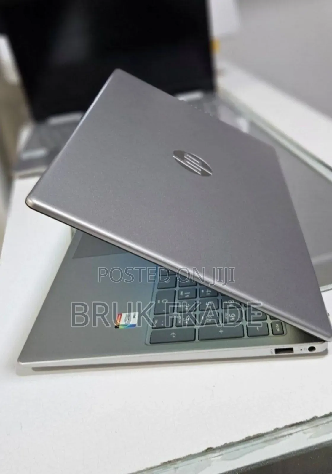 New Laptop HP 250 G10 16GB Intel Core I5 SSD 512GB