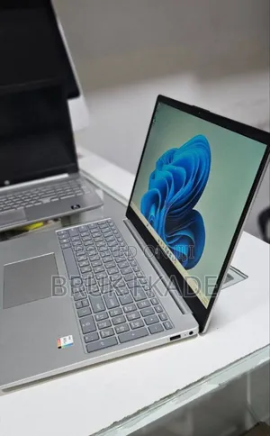 New Laptop HP 250 G10 16GB Intel Core I5 SSD 512GB