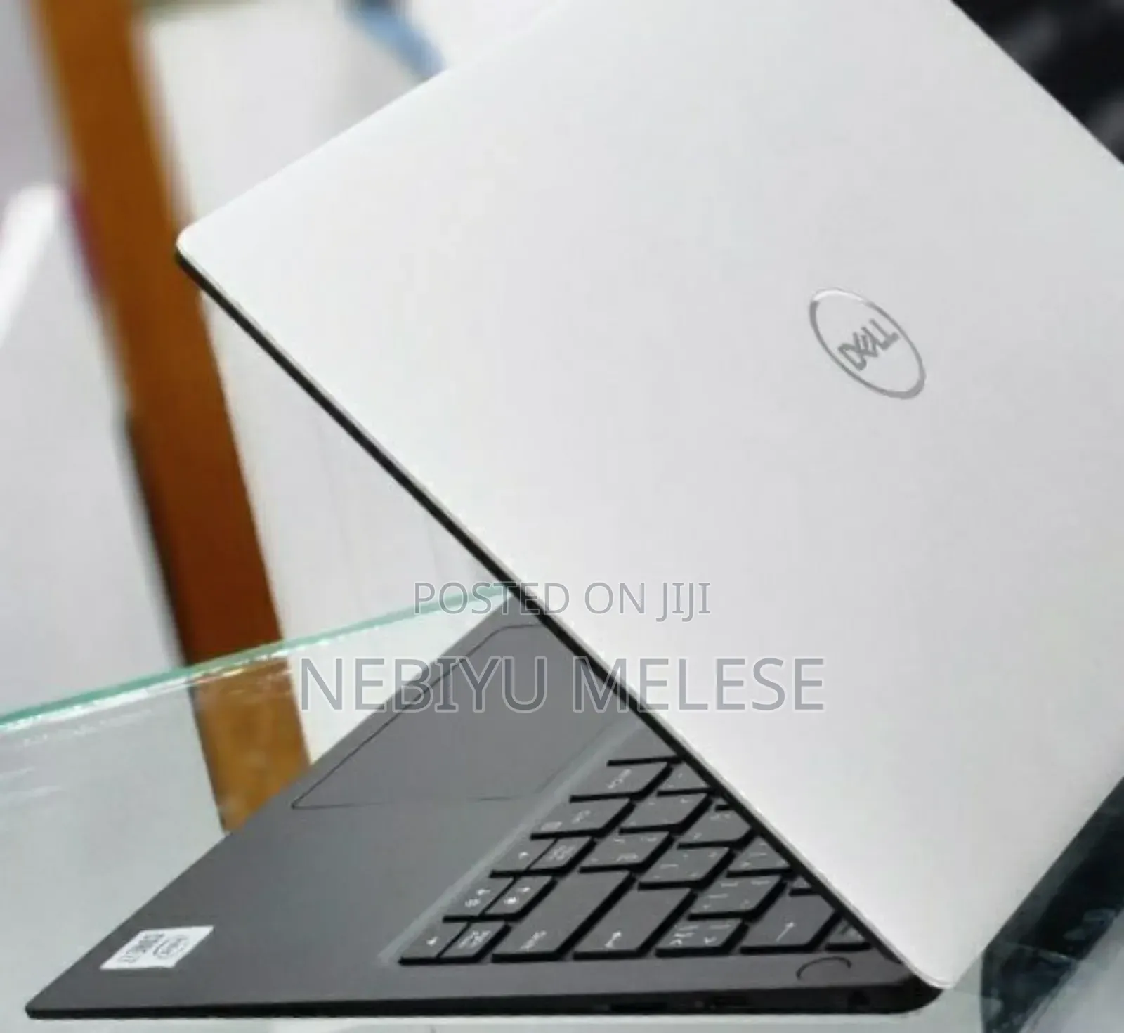 New Laptop Dell XPS 13 8GB Intel Core I7 SSD 512GB