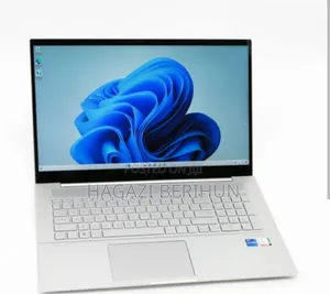 Laptop HP Envy X360 8GB Intel Core I5 SSD 1T