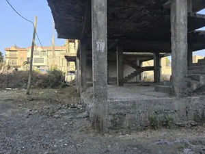 አስቸካይ የሚሸጥ እስላብ