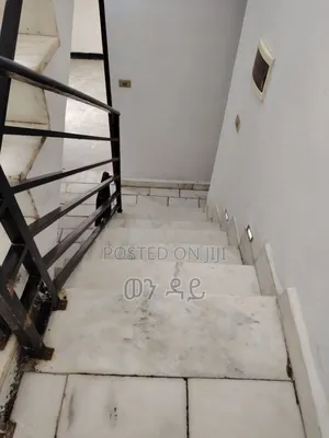 Furnished 7bdrm House in Bole for sale