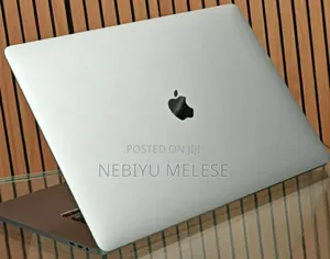 New Laptop Apple MacBook Pro 2019 16GB Intel Core I7 SSD 512GB