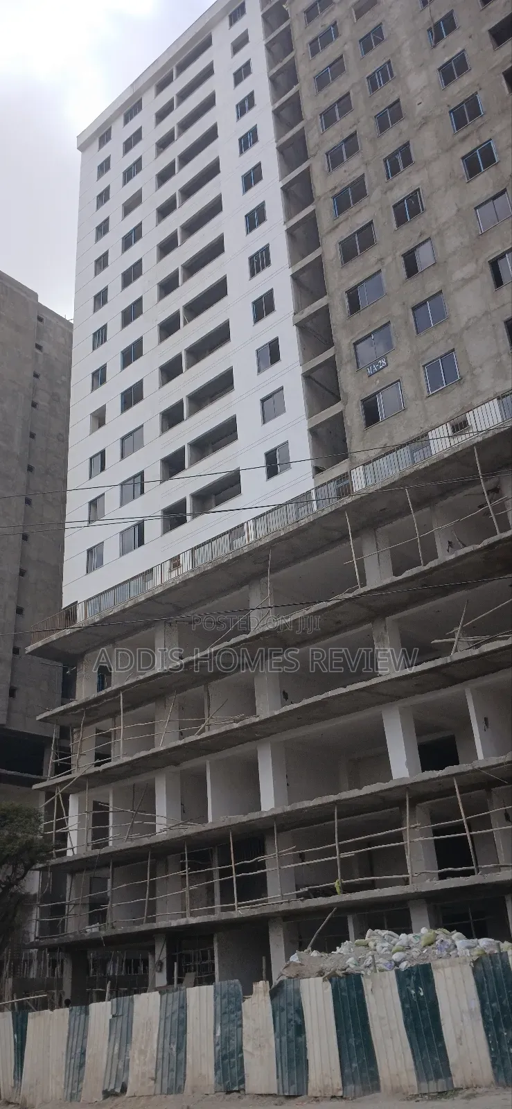 4bdrm Duplex in አያት, Yeka for sale