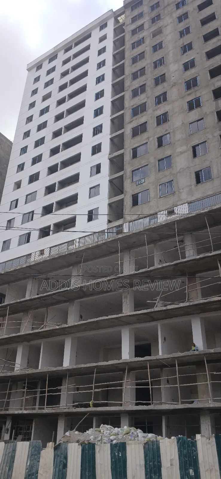 4bdrm Duplex in አያት, Yeka for sale