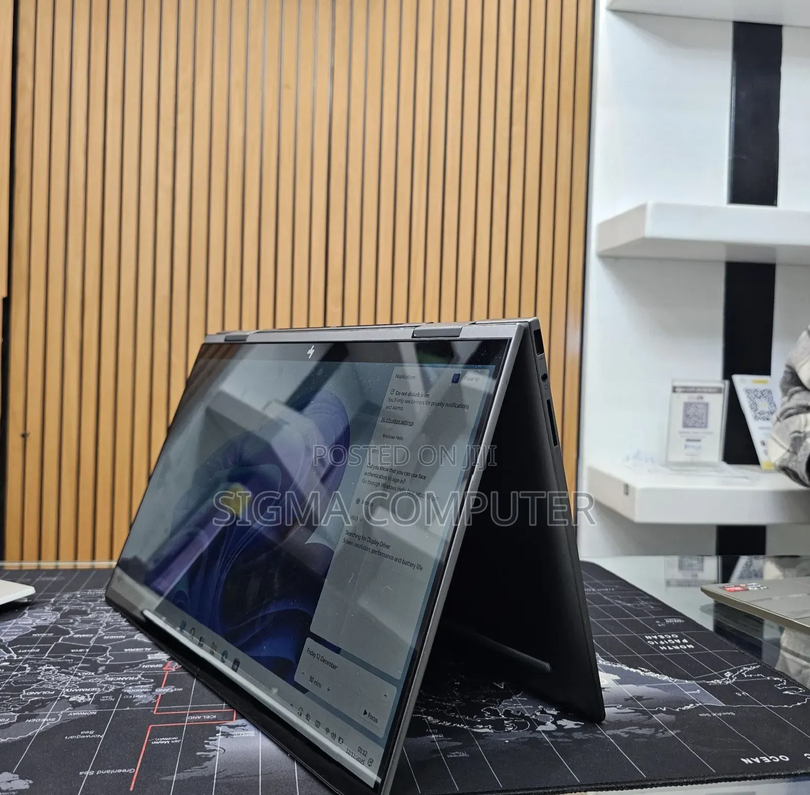 New Laptop Lenovo LOQ 15AHP10 32GB Intel Core Ultra 7 SSD 1T