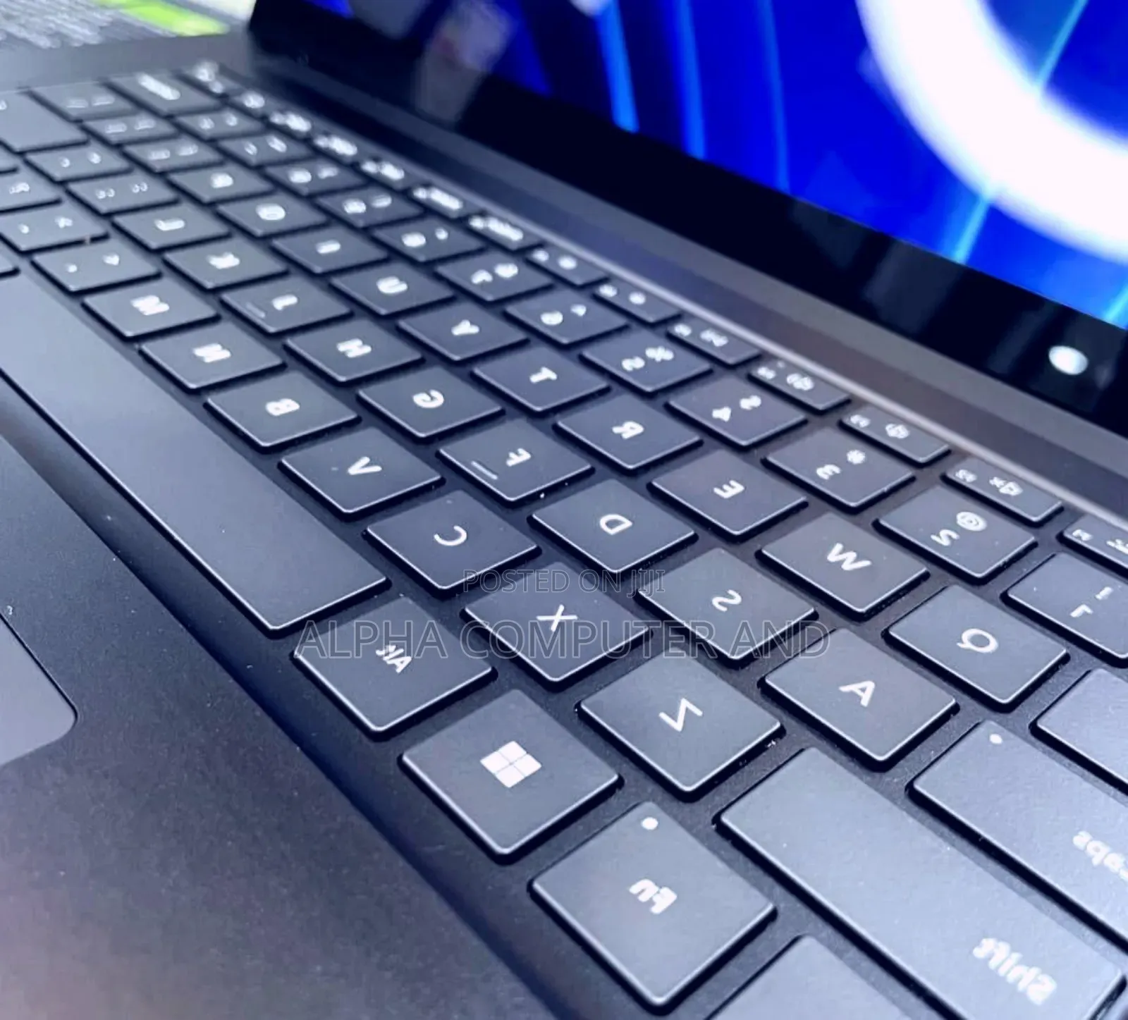 New Laptop Microsoft Surface Pro 7 16GB Intel Core I7 SSD 512GB