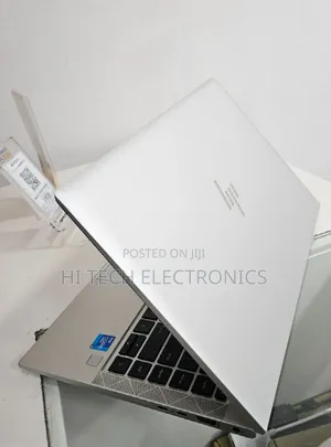 New Laptop HP EliteBook 840 G8 16GB Intel Core I5 SSD 512GB