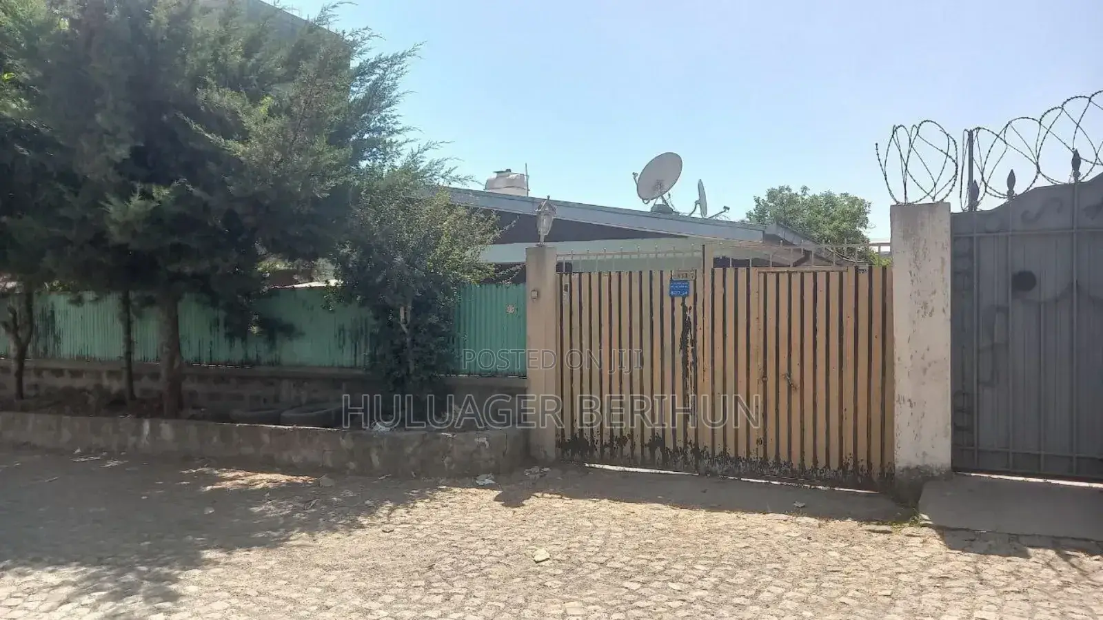 Furnished 6bdrm House in Bole for sale