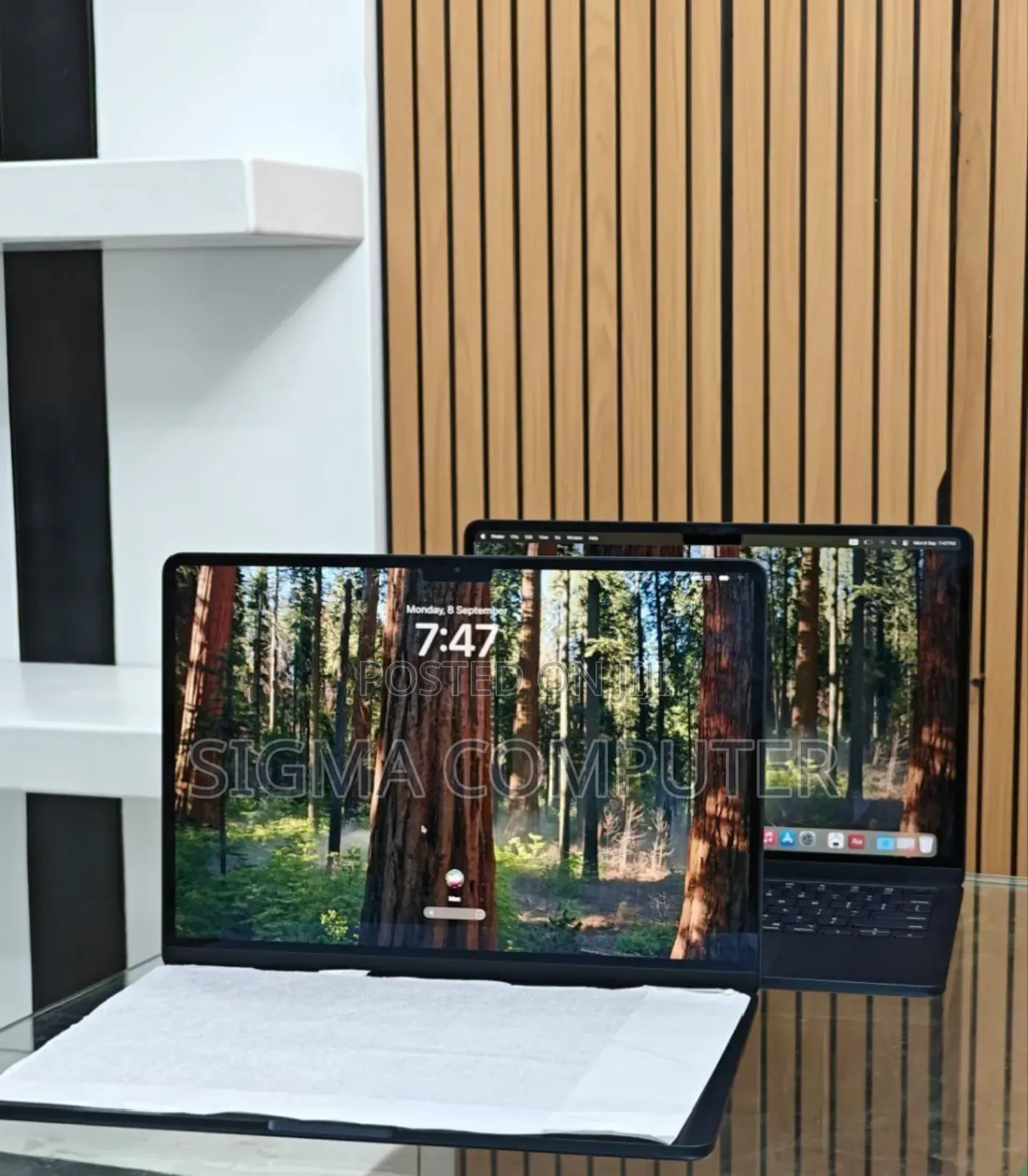 New Apple MacBook Air 2025 M4 13-Inch 16GB Intel Core I9 SSD 256GB