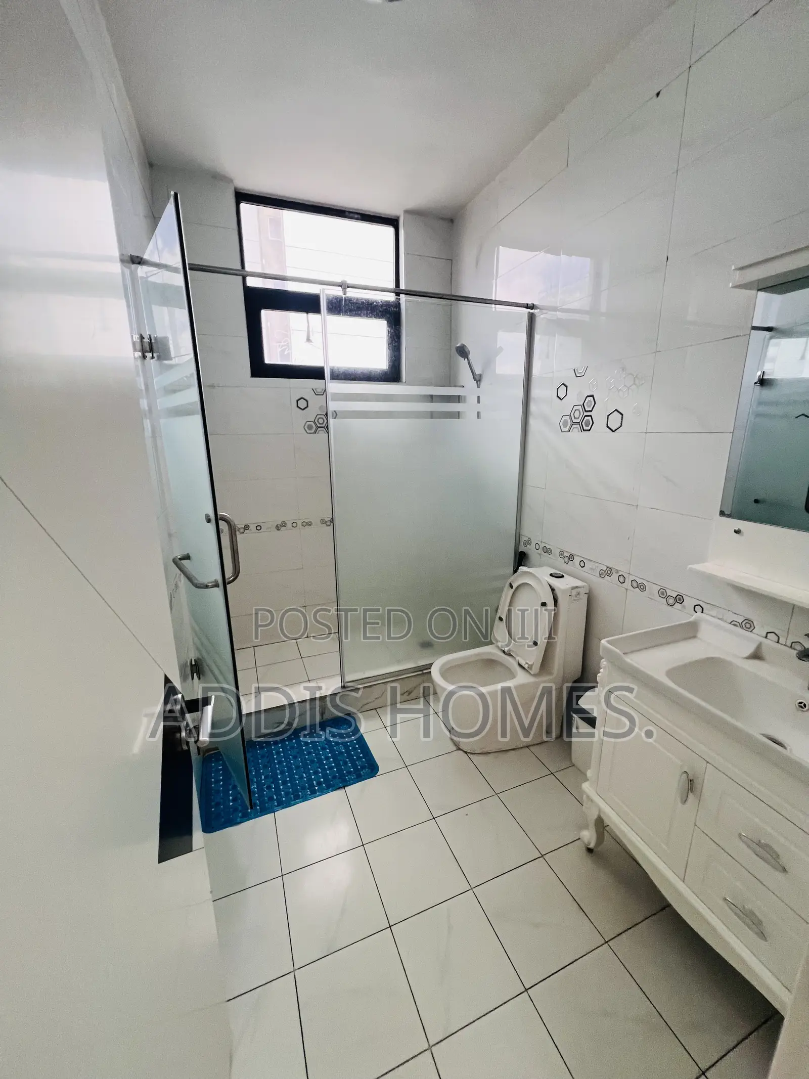 Furnished 3bdrm Apartment in Bole for rent